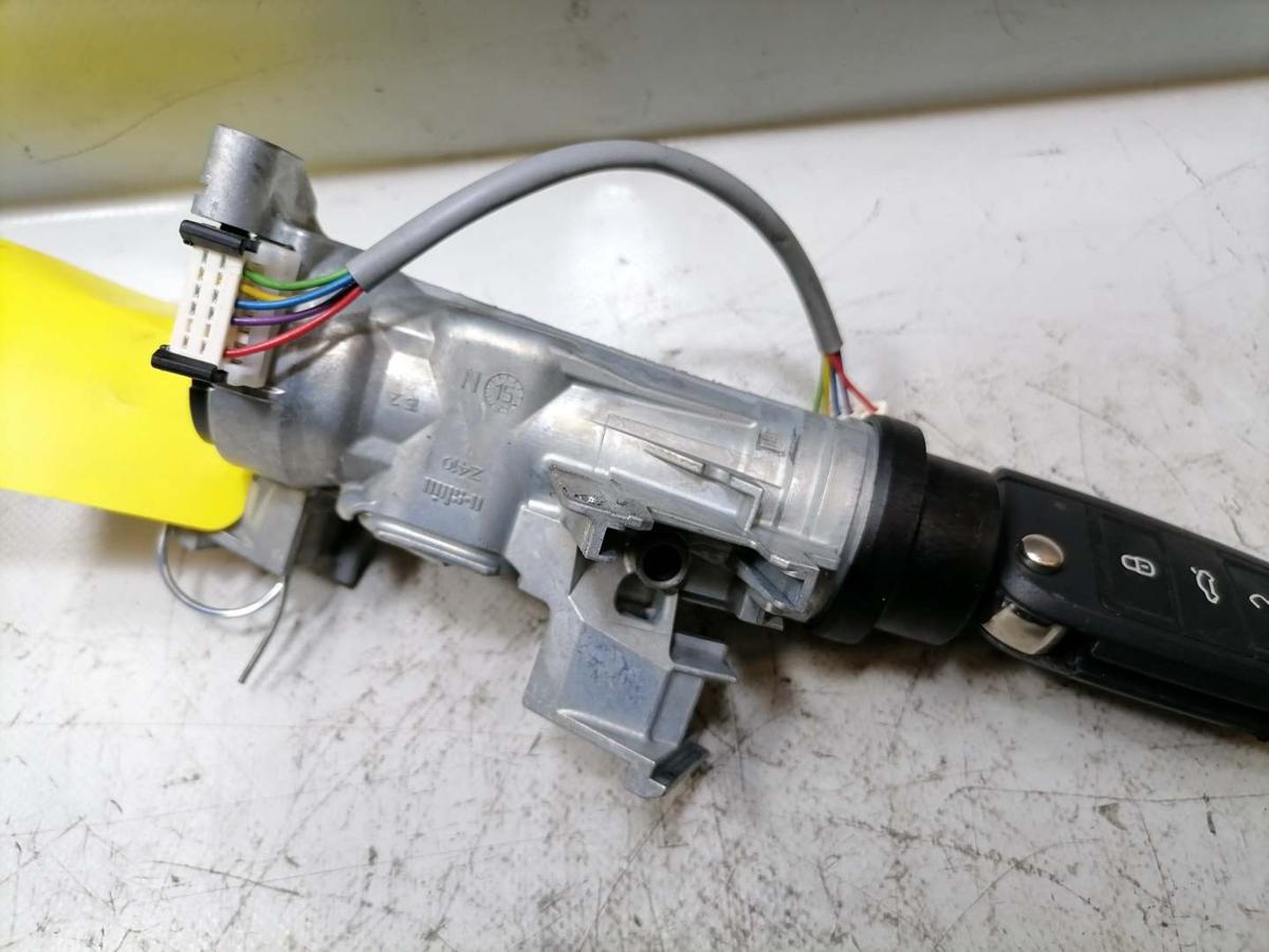 Seat Leon 5F original Z&uuml;ndschloss mit Schl&uuml;ssel Bj.2015